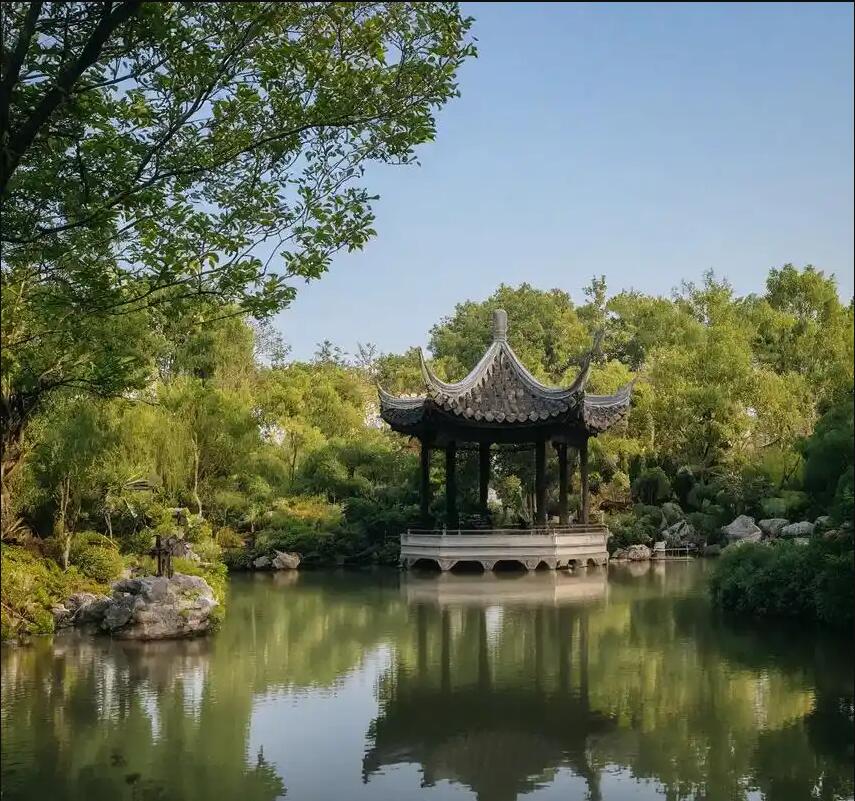 南阳雨珍土建有限公司